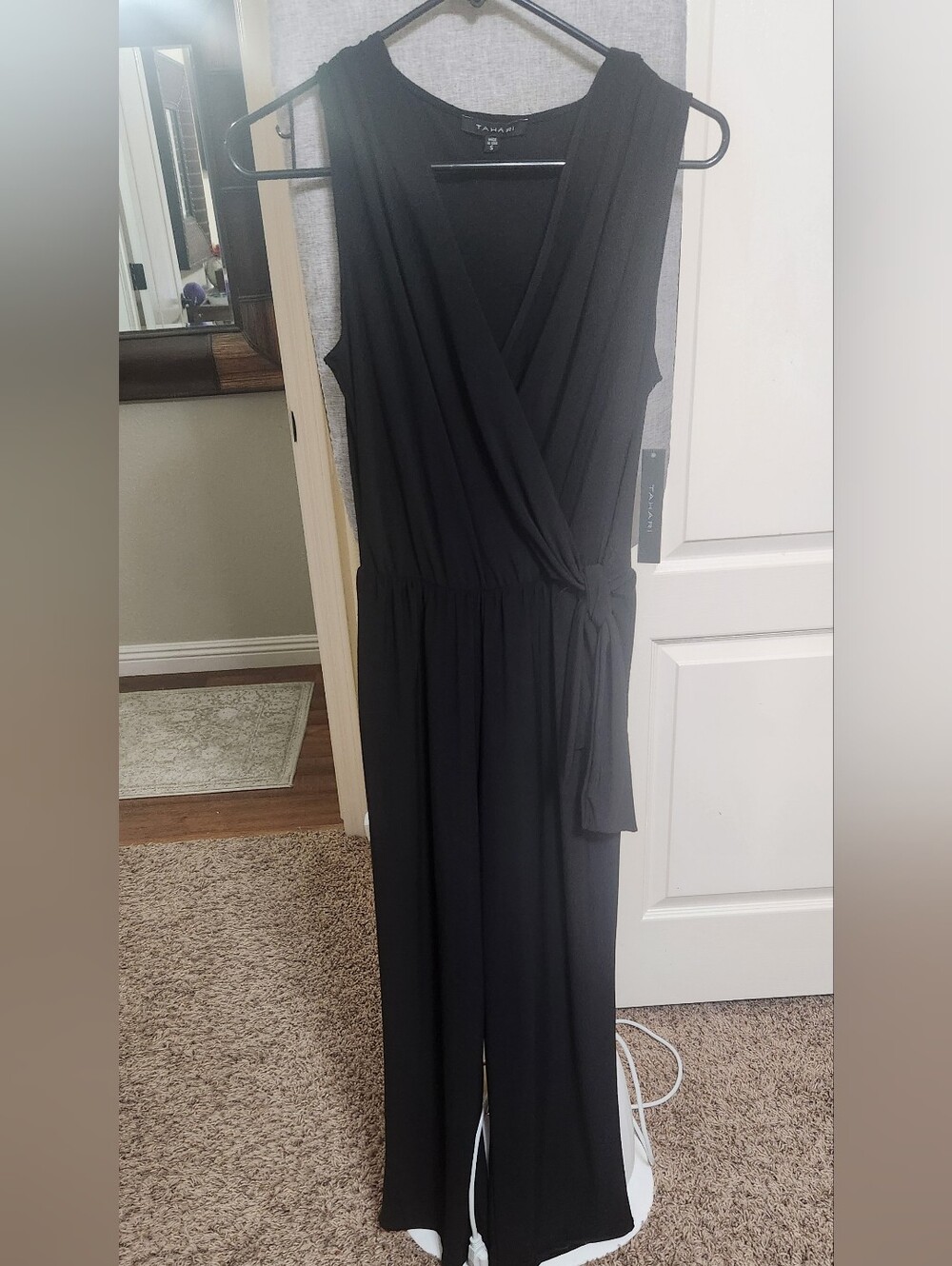 NWT Tahari Minimalist Sleeveless Tie Waist Jumpsuit Black Size S - Picture 2 of 8